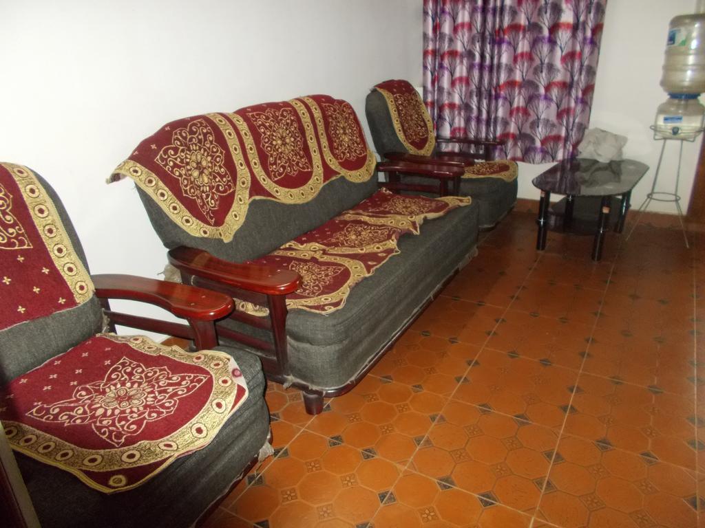 Guruvayur Bunglow Hotel Kültér fotó